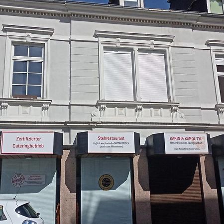 Zentrale Ferienwohnung Mit Blick Auf Die Paulinskirche Trier Exterior photo